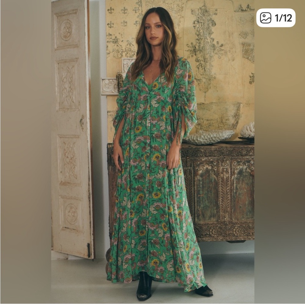 Free people - Earthfolk Maxi Dress- Green Floral - Picture 3 of 14